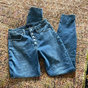Lucky brand Skinny curvy jeans NWOT
